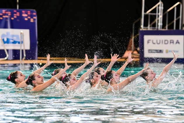 SYNCHRONSCHWIMMEN - Team Schweiz (SUI) bei den Jugend-Europameisterschaften im Synchronschwimmen in der Disziplin Team Technische Kür Finale in München am 02.07.2026, Deutschland, Oberbayern München Olympia-Schwimhalle Bayern Deutschland *** SYNCHRONIZED SWIMMING Team Switzerland (SUI) at the European Junior Synchronized Swimming Championships in the Team Technical Routine Final in Munich on July 2, 2026, Germany, Upper Bavaria, Munich Olympic Swimming Hall, Bavaria, Germany