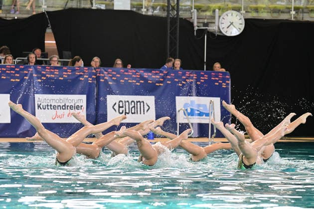 SYNCHRONSCHWIMMEN - Team Deutschland (GER) bei den Jugend-Europameisterschaften im Synchronschwimmen in der Disziplin Team Technische Kür Finale in München am 02.07.2026, Deutschland, Oberbayern München Olympia-Schwimhalle Bayern Deutschland *** SYNCHRONIZED SWIMMING Team Germany (GER) at the European Junior Synchronized Swimming Championships in the Team Technical Routine Final in Munich on July 2, 2026, Germany, Upper Bavaria, Munich Olympic Swimming Hall, Bavaria, Germany