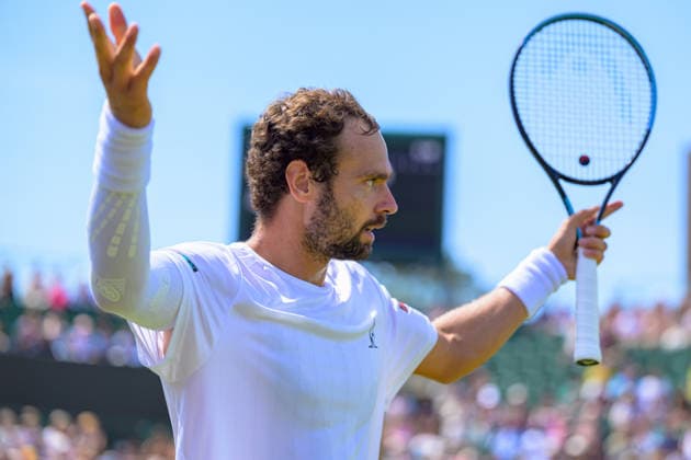 Day Five: The Championships - Wimbledon 2026 LONDON, ENGLAND JULY 03 - Roman Safiullin of Russia during Gentlemen s Single Third Round against Joao Fonseca of Brazil at The Wimbledon Lawn Tennis Championship at Wimbledon on July 03, 2026 in London, England. (Photo by Keeran Marquis)  Copyright: xKeeranxMarquis Fotoarena SPPx Sportspressphoto_SPR183561