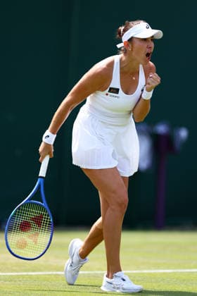 Sport Bilder des Tages Belinda Bencic during her third round match Wimbledon Tennis Championships, Day 5, The All England Lawn Tennis and Croquet Club, London, UK - 03 Jul 2026London The All England Lawn Tennis and United Kingdom  Copyright: xJamesxMarsh Shutterstockx 16970347i