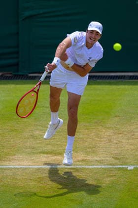Day Five: The Championships - Wimbledon 2026 LONDON, ENGLAND JULY 03 - Joao Fonseca of Brazil during Gentlemen s Single Third Round against Roman Safiullin of Russia at The Wimbledon Lawn Tennis Championship at Wimbledon on July 03, 2026 in London, England. (Photo by Keeran Marquis)  Copyright: xKeeranxMarquis Fotoarena SPPx Sportspressphoto_SPR183581