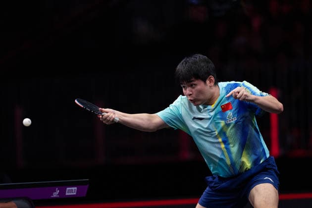 LOS ANGELES, CALIFORNIA - JULY 02: Lin Shidong of China competes in the Men s Singles - Round of 16 match against Alexis Lebrun of France on day 7 of United States Smash 2026 at Ontario Convention Center on July 2, 2026 in Los Angeles, California.  Copyright: xVCGx 111651985559