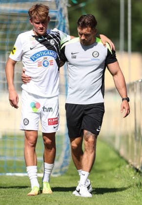 SOCCER - Sturm vs Kosice, test match IRDNING,AUSTRIA,03.JUL.26 - SOCCER - ADMIRAL Bundesliga, Nike liga, SK Sturm Graz vs FC Kosice, test match. Image shows Mate Grgic (Sturm) and Lukas Wettl.  GEPAxpictures xHaraldxSteiner