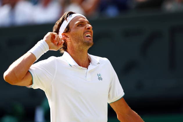 Arthur Rinderknech celebrates during his third round match Wimbledon Tennis Championships, Day 5, The All England Lawn Tennis and Croquet Club, London, UK - 03 Jul 2026London The All England Lawn Tennis and United Kingdom  Copyright: xJamesxMarsh Shutterstockx 16970347es