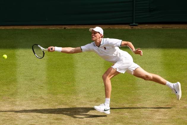 Jannik Sinner during his third round match Wimbledon Tennis Championships, Day 5, The All England Lawn Tennis and Croquet Club, London, UK - 03 Jul 2026London The All England Lawn Tennis and United Kingdom  Copyright: xEllaxLing Shutterstockx 16970352v