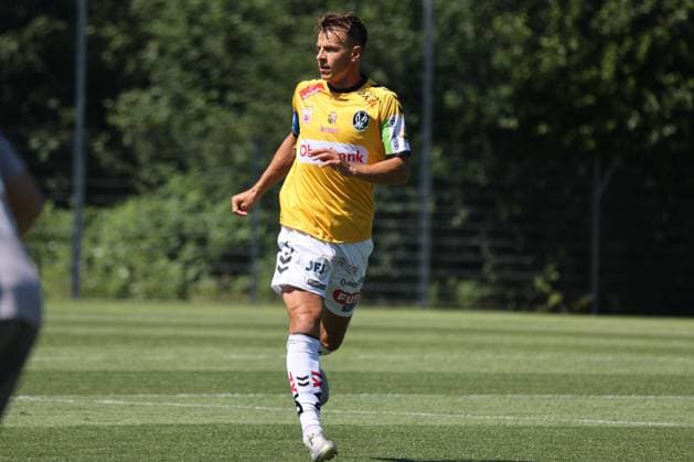 03.07.2026, AUT, St.Roman, Testspiel SV Ried vs Jahn Regensburg, Im Bild: Stefan Schwab, Fotocredit Reinhard Schröckelsberger *** July 3, 2026, Austria, St. Roman, Friendly Match: SV Ried vs. Jahn Regensburg. Pictured: Stefan Schwab. Photo credit: Reinhard Schröckelsberger