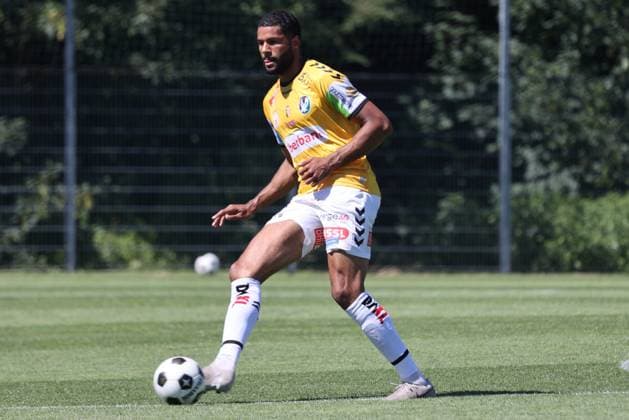 03.07.2026, AUT, St.Roman, Testspiel SV Ried vs Jahn Regensburg, Im Bild: Samuel Chukwudi, Fotocredit Reinhard Schröckelsberger *** July 3, 2026, Austria, St. Roman, Friendly Match: SV Ried vs. Jahn Regensburg. Pictured: Samuel Chukwudi. Photo credit: Reinhard Schröckelsberger