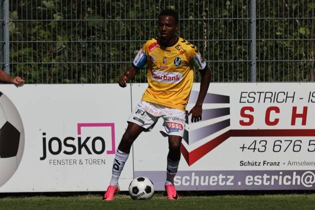 03.07.2026, AUT, St.Roman, Testspiel SV Ried vs Jahn Regensburg, Im Bild: Sefiwu Abubakar, Fotocredit Reinhard Schröckelsberger *** July 3, 2026, Austria, St. Roman, Friendly Match: SV Ried vs. Jahn Regensburg. Pictured: Sefiwu Abubakar. Photo credit: Reinhard Schröckelsberger