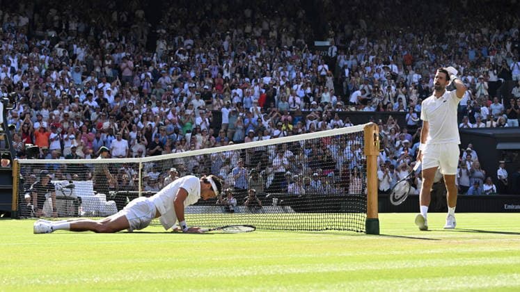 Tennis - Wimbledon 2026 - ITF - The Championships - 03 06 2026 - Tennis - Wimbledon 2026 - ITF - The Championships - 03 06 2026 - Novak Djokovic - Serbie - bat Arthur Rinderknech - France London  Copyright: xChryslenexCaillaud Psnewzx