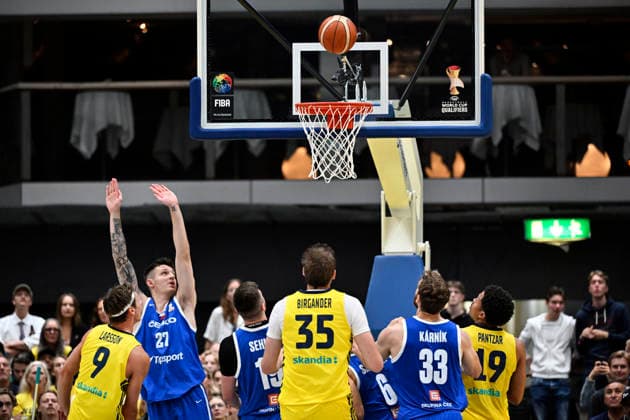 STOCKHOLM, SVERIGE 20260703 Vm-kvalet i basket mellan Sverige och Tjeckien pa Hovet. STOCKHOLM SVERIGE x10050x *** STOCKHOLM, SWEDEN July 3, 2026 World Cup qualifying basketball game between Sweden and the Czech Republic at Hovet, STOCKHOLM, SWEDEN x10050x  Copyright: xPontusxxLundahl TTx BASKET VM-KVAL SVERIGE-TJECKIEN
