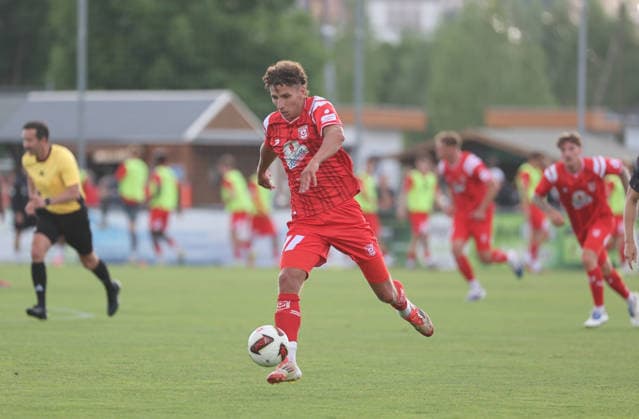 030126 Halle Saale Sachsen Anhalt Leuna Chemie Stadion Fußball Hallescher FC Halle HFC Regionalliga Nordost 4. Liga Männer Saison 2026 2027 Testspiel beim MSV Eisleben HFC- FSV Schöningen Soufian Benyamina ( Hallescher FC) *** 030126 Halle, Saale, Saxony-Anhalt, Leuna, Chemistry, Stadium, Sports, Soccer, Hallescher FC (Halle), HFC, Northeast Regional League, 4th Division, Men, 2026–2027 Season, Friendly Match at MSV Eisleben, HFC, FSV Schöningen, Soufian Benyamina, Hallescher FC