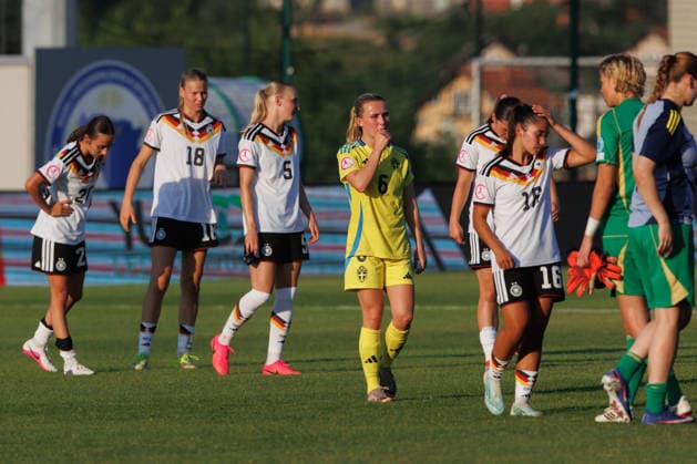 260703 Nathalie Staaf of Sweden looks dejected during the women s Euro Under-19 football match between Sweden and Germany on July 3, 2026 in Zenica. Photo: Aleksandar Djorovic BILDBYRAN COP 184 XX0042 fotboll football soccer fotball u19 em match 3 sverige germany womens euro under-19 sweden dam bbeng u19 f19 euros depp *** July 3, 2026: Nathalie Staaf of Sweden looks dejected during the Women s Under-19 European Championship soccer match between Sweden and Germany on July 3, 2026 in Zenica. Photo by Aleksandar Djorovic. BILDBYRAN COP 184 XX0042 soccer football fotball U19 European Championship match 3 Sweden Germany Women s U19 European Championship Sweden women s U19 soccer  Copyright: ALEKSANDARxDJOROVIC BB260703ZP027