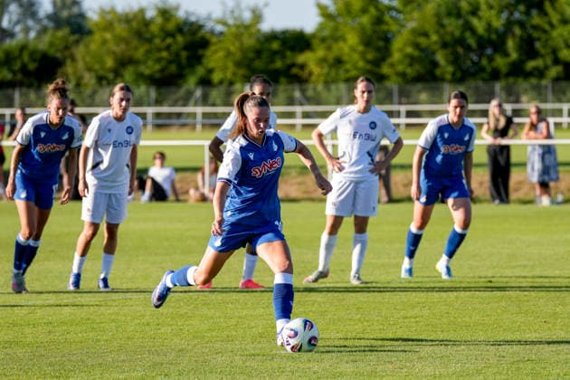 Torschützin Valesca Ampoorter (TSG, 10), erzielt das Tor zum 2:1, Treffer, Torerfolg, Highlight, Action, Aktion, Spielszene, per Elfmeter, 03.07.2026, Sankt Leon-Rot (Deutschland), Fussball, Frauen, Testspiel, TSG 1899 Hoffenheim - Karlsruher SC, 03.07.2026, Sankt Leon-Rot (Deutschland), Fussball, Frauen, Testspiel, TSG 1899 Hoffenheim - Karlsruher SC, DFB DFL REGULATIONS PROHIBIT ANY USE OF PHOTOGRAPHS AS IMAGE SEQUENCES AND OR QUASI-VIDEO. *** Goal scorer Valesca Ampoorter (TSG), 10, scores the goal to make it 2–1; goal, scoring, highlight, action, play, from a penalty kick, July 3, 2026, Sankt Leon Rot, Germany, soccer, women’s, friendly match, TSG 1899 Hoffenheim vs. Karlsruher SC, July 3, 2026, Sankt Leon Rot, Germany, soccer, women’s, friendly match, TSG 1899 Hoffenheim vs. Karlsruher SC, DFB and DFL regulations prohibit any use of photographs as image sequences and or quasi-video xozx