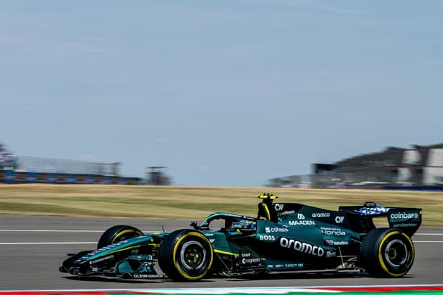 FORMULE 1 : Grand Prix d Angleterre - Silverstone - 03 07 2026 14 Fernando Alonso (ESP) Aston Martin Aramco Formula One Team (GBR) Aston Martin AMR26 Honda, during the Formula 1 British Grand Prix, at Silverstone from July 3rd to 5th, 2026 in Great Britain (GB) SILVERSTONEUnited Kingdom  Copyright: xIANxBUNDEYx xMPSxAGENCYx x