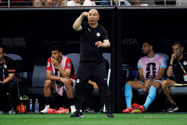 Egypt Head Coach Hossam Hassan seen during FIFA World Cup, WM, Weltmeisterschaft, Fussball 2026 game between national teams of Australia and Egypt (Grzegorz Wajda Ball Raw Images) Arlington Dallas Stadium USA Copyright: xGrzegorzxWajdax grzegorzwajda_australia_egypt_2526_6-21