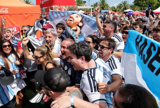 FIFA World Cup, WM, Weltmeisterschaft, Fussball 2026 - Round of 32 - Argentina vs Cape Verde Fans of Argentina arrive for the FIFA World Cup 2026 Round of 32 match Argentina against Cape Verde, in Miami, USA, 03 July 2026. MIAMI United States  Copyright: xCRISTOBALxHERRERA-ULASHKEVICHx