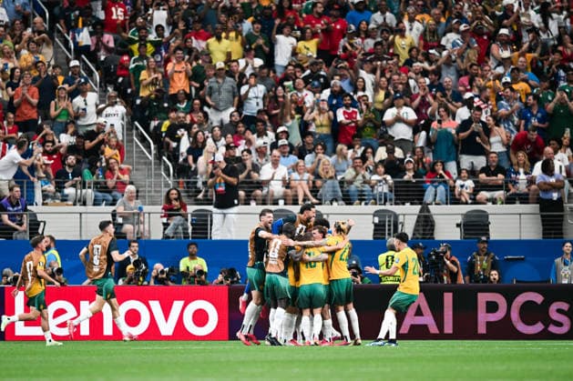 Players of Australia celebrate after scoring the team s first goal during a FIFA Men’s World Cup 2026 round of 32 football match between Australia and Egypt at Dallas Stadium, in Arlington on July 03 2026 (Photo by Nayra Halm SPP)  Copyright: xNayraxHalm SPPx Sportspressphoto_SPR184117