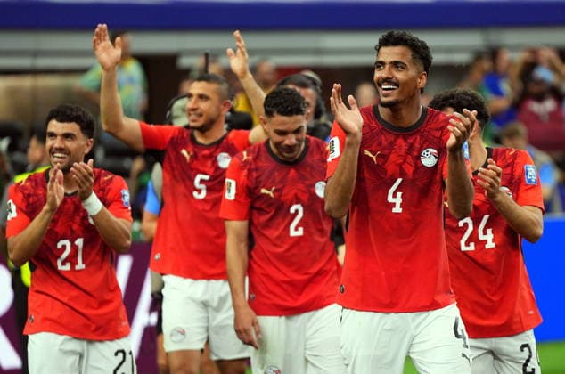 FIFA World Cup, WM, Weltmeisterschaft, Fussball 2026 - Round of 32 - Australia vs Egypt Hossam Abdelmaguid of Egypt (R) celebrates with teammates after winning the FIFA World Cup 2026 Round of 32 match Australia against Egypt, in Dallas, USA, 03 July 2026. DALLAS United States  Copyright: xJEFFREYxMCWHORTERx