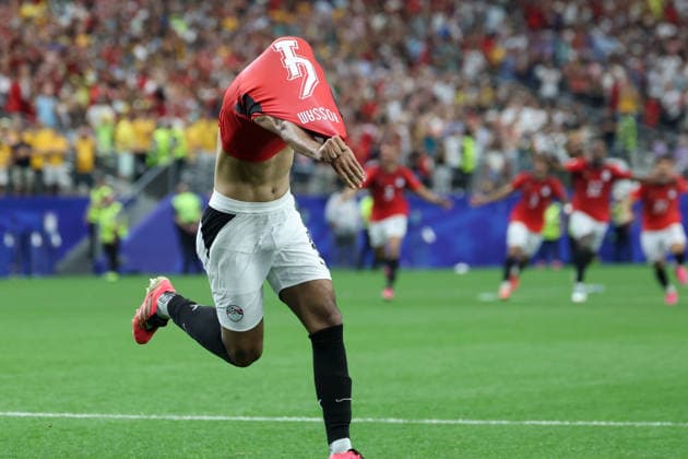 ARLINGTON, TX - JULY 03: Hossam Abdelmaguid 4 of Egypt takes his jersey off after scoring in penalty kicks and winning the FIFA World Cup, WM, Weltmeisterschaft, Fussball 2026 Round of 32 match between Australia and Egypt on July 3, 2026, at Dallas Stadium in Dallas, Texas. (Photo by David Buono Icon Sportswire) SOCCER: JUL 03 FIFA World Cup 26 Round of 32 - Australia vs Egypt EDITORIAL USE ONLY Icon260703033