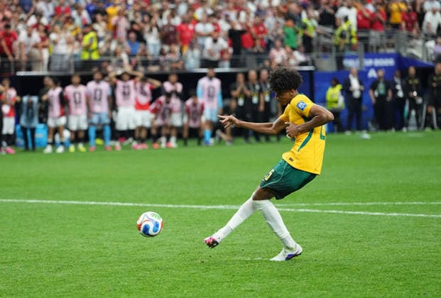 Lucas Herrington (Australia) during Australia and Egypt, Round of 32 FIFA World Cup, WM, Weltmeisterschaft, Fussball 2026, Dallas Stadium, Arlington, United States on July 3, 2026. Thor Wegner DeFodi Images. (Photo by DeFodi Images) - *** Lucas Herrington of Australia during the Australia vs. Egypt match in the Round of 32 of the 2026 FIFA World Cup at Dallas Stadium in Arlington, United States, on July 3, 2026. Photo by Thor Wegner, DeFodi Images