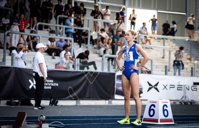 Deutsche Meisterschaften U23 U18; Bochum-Wattenscheid, 03.07.2026 Fokussiert: Johanna Martin (1. LAV Rostock) kurz vor ihrem 400m-Vorlauf; Deutsche Meisterschaften U23 U18 am 03.07.2026 im Lohrheidestadion in Bochum-Wattenscheid (Nordrhein-Westfalen). *** German U23 and U18 Championships, Bochum Wattenscheid, July 3, 2026: A focused Johanna Martin of LAV Rostock shortly before her 400-meter preliminary heat at the German U23 and U18 Championships on July 3, 2026, at Lohrheidestadion in Bochum-Wattenscheid, North Rhine-Westphalia Copyright: xBEAUTIFULxSPORTS R.xSchmittx