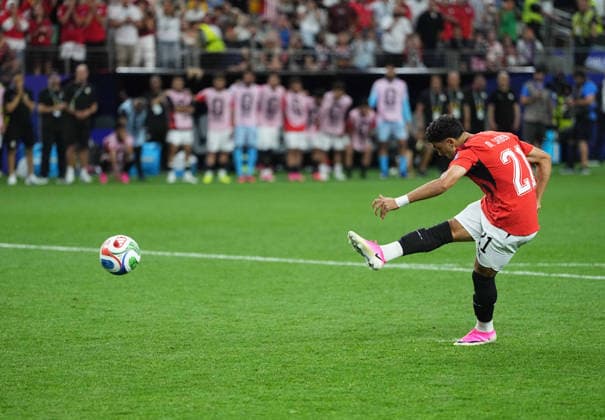 Mahmoud Saber (Egypt) during Australia and Egypt, Round of 32 FIFA World Cup, WM, Weltmeisterschaft, Fussball 2026, Dallas Stadium, Arlington, United States on July 3, 2026. Thor Wegner DeFodi Images. (Photo by DeFodi Images) - *** Mahmoud Saber of Egypt during the Australia vs. Egypt match in the Round of 32 of the 2026 FIFA World Cup at Dallas Stadium in Arlington, United States, on July 3, 2026. Photo by DeFodi Images (Thor Wegner)