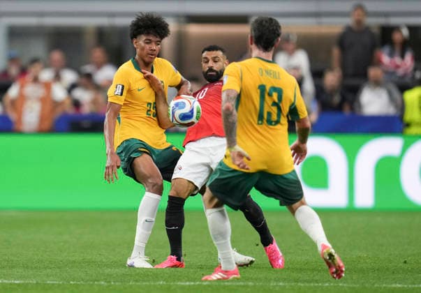 (260704) -- DALLAS, July 4, 2026 -- Mohamed Salah (C) of Egypt competes during the round of 32 match between Australia and Egypt at the 2026 FIFA World Cup, WM, Weltmeisterschaft, Fussball at Dallas Stadium in Dallas, the United States, July 3, 2026. ) (SP)U.S.-DALLAS-FOOTBALL-FIFA WORLD CUP-ROUND OF 32-AUS VS EGY WuxXiaoling 