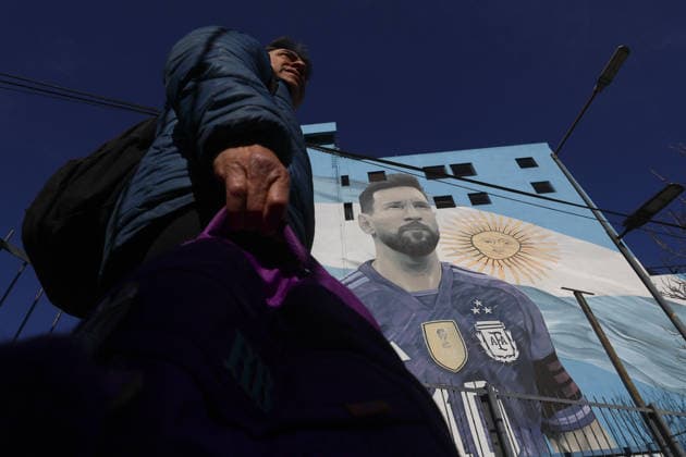 Murals across Buenos Aires depict football legends Diego Maradona and Messi BUENOS AIRES, ARGENTINA – JULY 3: A woman walks past a mural depicting football legend Diego Maradona, in Buenos Aires, Argentina, on July 3, 2026. Buenos Aires is home to dozens of murals depicting football legends Lionel Messi and Diego Maradona, turning the city s streets into an open-air gallery. Neighborhoods including La Paternal, San Telmo, Palermo, La Boca, and Villa del Parque feature vibrant street art paying tribute to Argentina s two greatest football icons. The city s football culture also extends beyond the murals, with fans dressed as Messi and Maradona and shops displaying merchandise dedicated to both players. Matias Baglietto Anadolu Buenos Aires Argentina. Editorial use only. Please get in touch for any other usage.  Copyright: x2026xAnadoluxMatiasxBagliettox