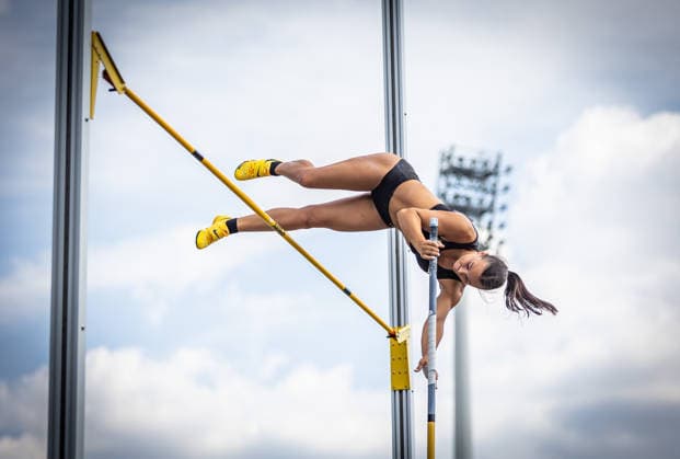 Deutsche Meisterschaften U23 U18; Bochum-Wattenscheid, 03.07.2026 Eva Marie Weisbrodt (MTG Mannheim) wird mit persönlicher Bestleistung von 4,05 Meter Deutsche Meisterin im Stabhochsprung der Weiblichen Jugend U18; Deutsche Meisterschaften U23 U18 am 03.07.2026 im Lohrheidestadion in Bochum-Wattenscheid (Nordrhein-Westfalen). *** German U23 and U18 Championships, Bochum-Wattenscheid, July 3, 2026: Eva Marie Weisbrodt of MTG Mannheim set a personal best of 4.05 meters, the German champion in the U18 girls’ pole vault at the German U23 and U18 Championships on July 3, 2026, at the Lohrheidestadion in Bochum-Wattenscheid, North Rhine-Westphalia Copyright: xBEAUTIFULxSPORTS R.xSchmittx
