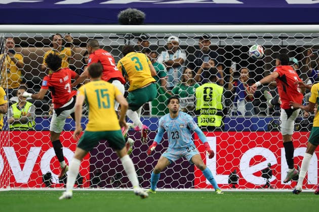 ARLINGTON, TX - JULY 03: Mostafa Shobeir 23 of Egypt watches the ball go in the goal off his teammate Ramy Rabia 5 of Egypt for an own goal during the FIFA World Cup, WM, Weltmeisterschaft, Fussball 2026 Round of 32 match between Australia and Egypt on July 3, 2026, at Dallas Stadium in Dallas, Texas. (Photo by David Buono Icon Sportswire) SOCCER: JUL 03 FIFA World Cup 26 Round of 32 - Australia vs Egypt EDITORIAL USE ONLY Icon260703067