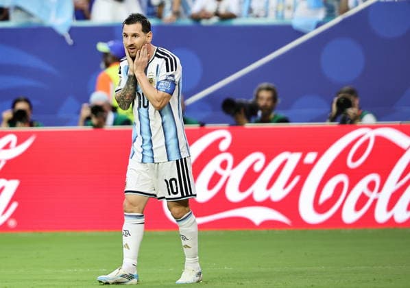FIFA World Cup, WM, Weltmeisterschaft, Fussball 2026 - Round of 32 - Argentina vs Cape Verde Lionel Messi of Argentina reacts during the FIFA World Cup 2026 Round of 32 match Argentina against Cape Verde, in Miami, USA, 03 July 2026. MIAMI United States  Copyright: xRONALDxWITTEKx