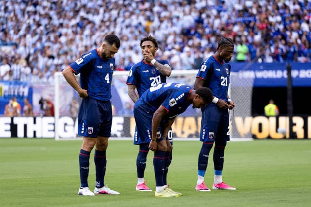 2026 FIFA World Cup, WM, Weltmeisterschaft, Fussball Round of 32, Hard Rock Stadium, Miami, United States 3 7 2026 Argentina vs Cabo Verde Roberto Lopes of Cabo Verde ahead of the game Roberto Lopes ahead of the game 3 7 2026  Copyright: xx Argentina v Cape Verde 010