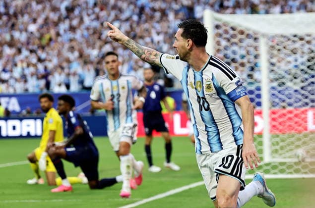 FIFA World Cup, WM, Weltmeisterschaft, Fussball 2026 - Round of 32 - Argentina vs Cape Verde Lionel Messi of Argentina celebrates scoring the opening goal during the FIFA World Cup 2026 Round of 32 match Argentina against Cape Verde, in Miami, USA, 03 July 2026. MIAMI United States  Copyright: xRONALDxWITTEKx