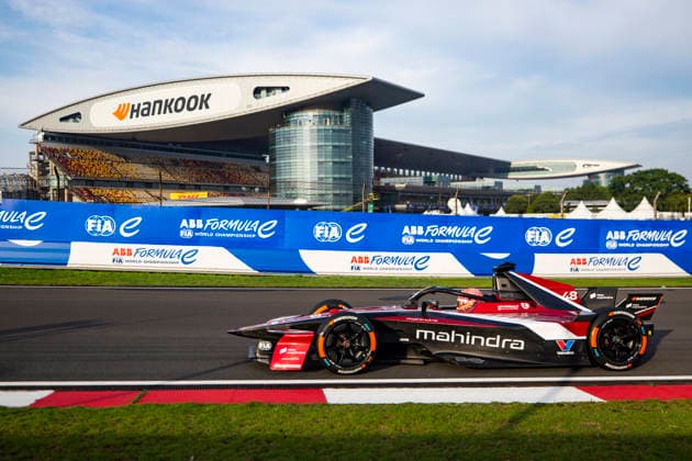 2026 FORMULA E SHANGHAI ePRIX 48 MORTARA Edoardo (swi), Mahindra Racing, Mahindra M12Electro, action during the Shanghai ePrix, 12th and 13th round of the 2025-26 ABB FIA Formula E World Championship, WM, Weltmeisterschaft on the Shanghai International Circuit from July 3 to 5, 2026 in Shanghai, China - ShanghaiChina  Copyright: xJULIENxDELFOSSEx