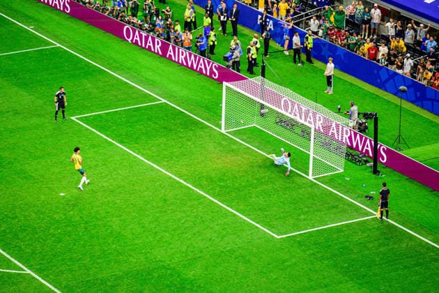 July 3, 2026, Arlington, Texas, USA: Egypt goalkeeper Mostafa Shobeir (23) watches as Australia defender Lucas Herrington (25) hits his penalty on the crossbar in the FIFA World Cup, WM, Weltmeisterschaft, Fussball 2026, round of 32 football match between Australia and Egypt on July 03, 2026. World Cup 2026: RD 32: Australia 1:1 Egypt  - ZUMAm348 20260703_znp_m348_060 Copyright: xLuisxRevillaxMatax