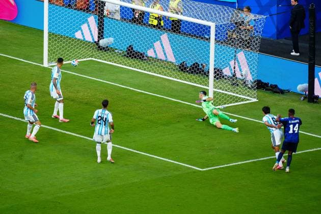 Deroy Duarte of Cape Verde shoots and scores his goal Argentina v Cape Verde, 2026 FIFA World Cup, WM, Weltmeisterschaft, Fussball Round of 32, Football, Miami Stadium, Miami, Florida, USA - 03 Jul 2026Miami Miami Stadium Florida (FL) United States of America  Copyright: xJavierxGarcia Shutterstockx 16975460bb
