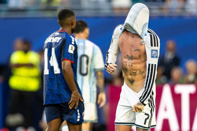 260704 Rodrigo De Paul of Argentina reacts during the FIFA World Cup, WM, Weltmeisterschaft, Fussball 2026 round of 32 football match between Argentina and Cabo Verde on July 4, 2026 in Miami. Photo: Jon Olav Nesvold BILDBYRAN COP 217 JE0139 fotboll football soccer fotball vm fotbolls-vm fotball-vm fotbolls-vm 2026 fifa world cup 2026 sextondelsfinal round of 32 23 bbeng *** July 4, 2026: Rodrigo De Paul of Argentina reacts during the FIFA World Cup 2026 Round of 32 soccer match between Argentina and Cape Verde on July 4, 2026 in Miami. Photo by Jon Olav Nesvold, BILDBYRAN COP 217 JE0139 soccer football fotball World Cup soccer World Cup 2026 FIFA World Cup 2026 round of 32 23 bbeng  Copyright: JONxOLAVxNESVOLD BB260704JE092