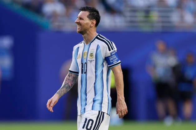 Argentina v Cabo Verde: Round of 32 - FIFA World Cup, WM, Weltmeisterschaft, Fussball 2026 Lionel Messi of Argentina looks worried during the FIFA World Cup 2026 Round Of 32 match between Argentina and Cabo Verde at Miami Stadium on July 3, 2026 in Miami Gardens, United States. Miami Gardens Miami Stadium FL United States Copyright: xAllstarxPicturexLibraryxLtdx