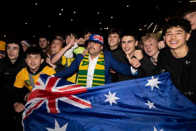 July 4, 2026, Melbourne, Victoria, Australia: Australian Socceroos fans celebrate during a public viewing of the Australia vs Egypt FIFA World Cup, WM, Weltmeisterschaft, Fussball Round of 32 match at Federation Square, Melbourne FIFA World Cup Watch Party In Melbourne, Australia  - ZUMAs387 20260704_zip_s387_003 Copyright: xJoshxStanyerx