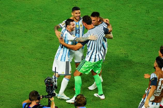 Cristian Romero of Argentina celebrates his goal with Lionel Messi of Argentina, Juan Musso of Argentina and Lautaro Martinez of Argentina Argentina v Cape Verde, 2026 FIFA World Cup, WM, Weltmeisterschaft, Fussball Round of 32, Football, Miami Stadium, Miami, Florida, USA - 03 Jul 2026Miami Miami Stadium Florida (FL) United States of America  Copyright: xJavierxGarcia Shutterstockx 16975460cp