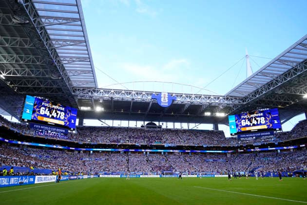 Argentina v Cabo Verde: Round of 32 - FIFA World Cup, WM, Weltmeisterschaft, Fussball 2026 The LED Screen displays the match attendance of ™64,478™ during the FIFA World Cup 2026 Round Of 32 match between Argentina and Cabo Verde at Miami Stadium on July 3, 2026 in Miami Gardens, United States. Miami Gardens FL United States  Copyright: xJosexBretonx originalFilename:bretonhernandez-argentin260703_npHQY.jpg