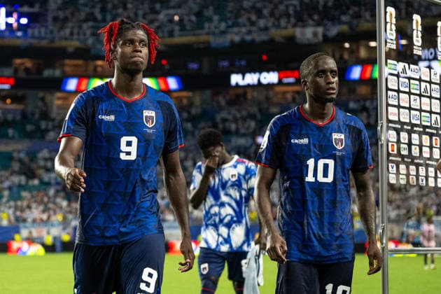 260704 Gilson Benchimol and Jamiro Monteiro of Cabo Verde after the FIFA World Cup, WM, Weltmeisterschaft, Fussball 2026 round of 32 football match between Argentina and Cabo Verde on July 4, 2026 in Miami. Photo: Jon Olav Nesvold BILDBYRAN COP 217 JE0139 fotboll football soccer fotball vm fotbolls-vm fotball-vm fotbolls-vm 2026 fifa world cup 2026 sextondelsfinal round of 32 23 bbeng *** July 4, 2026: Gilson Benchimol and Jamiro Monteiro of Cape Verde after the FIFA World Cup 2026 Round of 32 soccer match between Argentina and Cape Verde on July 4, 2026 in Miami. Photo by Jon Olav Nesvold. BILDBYRAN COP 217 JE0139 soccer football fotball World Cup soccer World Cup 2026 FIFA World Cup 2026 round of 32 23 bbeng  Copyright: JONxOLAVxNESVOLD BB260704JE141