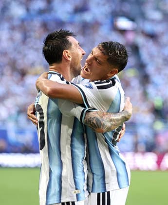 (260704) -- MIAMI, July 4, 2026 -- Lionel Messi (L) of Argentina celebrates with Nahuel Molina after scoring during the round of 32 match between Argentina and Cabo Verde at the 2026 FIFA World Cup, WM, Weltmeisterschaft, Fussball at Miami Stadium, Miami, the United States, July 3, 2026. ) (SP)U.S.-MIAMI-FOOTBALL-FIFA WORLD CUP-ROUND OF 32-ARGENTINA VS CABO VERDE ZhangxChen 