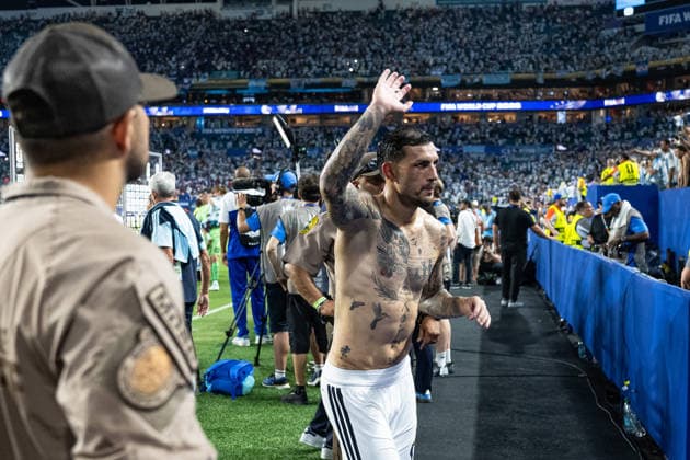 260704 Leandro Paredes of Argentina after the FIFA World Cup, WM, Weltmeisterschaft, Fussball 2026 round of 32 football match between Argentina and Cabo Verde on July 4, 2026 in Miami. Photo: Jon Olav Nesvold BILDBYRAN COP 217 JE0139 fotboll football soccer fotball vm fotbolls-vm fotball-vm fotbolls-vm 2026 fifa world cup 2026 sextondelsfinal round of 32 23 bbeng *** July 4, 2026: Leandro Paredes of Argentina after the 2026 FIFA World Cup Round of 32 soccer match between Argentina and Cape Verde on July 4, 2026 in Miami. Photo by Jon Olav Nesvold, BILDBYRAN COP 217 JE0139 soccer football fotball World Cup soccer World Cup 2026 FIFA World Cup 2026 round of 32 23 bbeng  Copyright: JONxOLAVxNESVOLD BB260704JE147