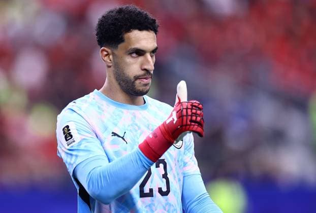 Mostafa Shobeir of Egypt Australia v Egypt, 2026 FIFA World Cup, WM, Weltmeisterschaft, Fussball Round of 32, Football, Dallas Stadium, Arlington, Texas, USA - 03 Jul 2026Arlington Dallas Stadium Texas (TX) United States of America  Copyright: xMichaelxZemanek Shutterstockx 16975786ei