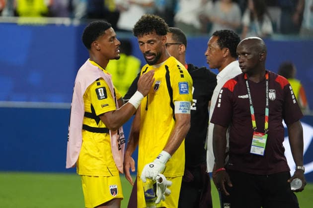 Vozinha (c) reacts at the end of a Round of 32 match at the 2026 FIFA World Cup, WM, Weltmeisterschaft, Fussball between Argentina and Cape Verde at Hard Rock Stadium in Miami, USA, 03 July 2026. FIFA World Cup 2026: Argentina - Cape Verde !ACHTUNG: NUR REDAKTIONELLE NUTZUNG!  Copyright: xAlbertoxBoalx GR6133 20260704-55020794727_1