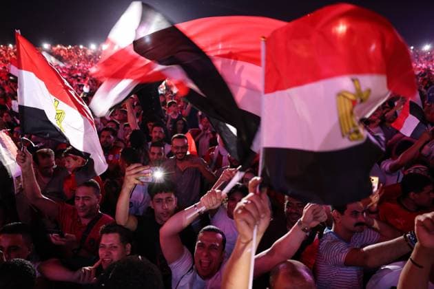 Egypt Fans Celebrate World Cup Victory Over Australia Cairo, EGYPT JULY 3, 2026: Egyptian fans celebrate at a fan zone in Egypt™s New Administrative Capital after the national team, Nationalteam defeated Australia in the FIFA World Cup, WM, Weltmeisterschaft, Fussball 2026 Round of 32. Cairo Egypt Copyright: x xMahmoudxAhmedxabdxelghanyx xJNAxPressx