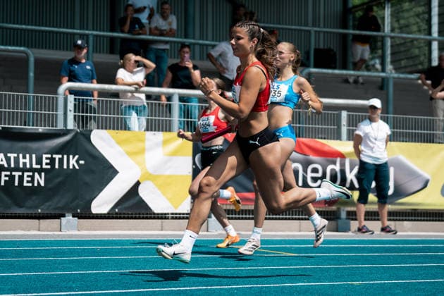 Elmer Nea (LG Region Karlsruhe, 32, 4x100m Staffel Frauen), GER, Leichtathletik, Athletics, Deutsche Meisterschaften U18 U23, Wattenscheid, 03.07.2026, GER, Leichtathletik, Athletics, Deutsche Meisterschaften U18 U23, Wattenscheid, 03.07.2026 Wattenscheid *** Elmer Nea, LG Region Karlsruhe, 32, Women s 4x100m Relay, GER, Track and Field, Athletics, German U18 and U23 Championships, Wattenscheid, July 3, 2026, GER, Track and Field, Athletics, German U18 and U23 Championships, Wattenscheid, July 3, 2026, Wattenscheid Copyright: xStefanxMayerx EP_SMR