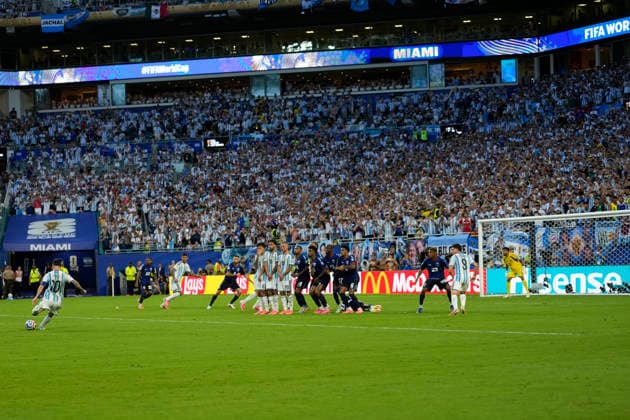 July 3, 2026, Miami Gardens, Florida, USA: Forward Lionel Messi (10) of Argentina attempts a penalty kick during the second half of the World Cup Round of 32 match between Argentina and Cape Verde at Miami Stadium. Argentina defeated Cape Verde 3-2. World Cup 2026: Round Of 32: Argentina : Cape Verde  - ZUMAd212 20260703_zsp_d212_089 Copyright: xRichardxDolex