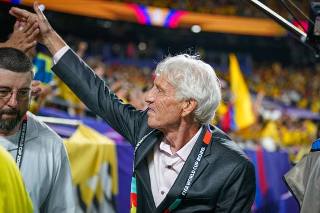 USA: Fußball FIFA Weltmeisterschaft 2026, K.-o.-Runde Sechzehntelfinale (Round of 32) - Kolumbien vs Ghana - Kansas City Stadium (Arrowhead Stadium): Porträt von JosÃ NÃ stor PÃ kerman Jose Nestor Pekerman , ehemaliger argentinischer Fußballspieler und Trainer. Porträt, Argentinien, Fußballtrainer, Nationaltrainer, Stadion, FIFA World Cup, WM, Weltmeisterschaft, Fussball 2026, *** 2026 FIFA World Cup in the U.S., Round of 32: Colombia vs. Ghana, Kansas City, Arrowhead Stadium; Portrait of José Néstor Pekerman, former Argentine soccer player and coach; Portrait, Argentina, soccer coach, national team coach, stadium, 2026 FIFA World Cup, Sports Copyright: xJOERANxSTEINSIEKx